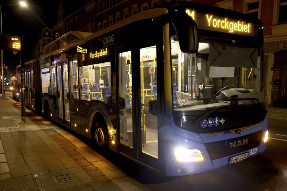 In einem Bus der Linie 31 wurde am Samstagabend Reizgas versprüht.