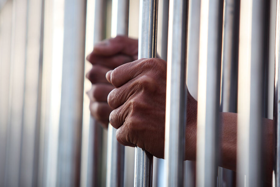 Ein 58-jähriger Schwede muss wegen einer Vergewaltigung für sechs Jahre ins Gefängnis.