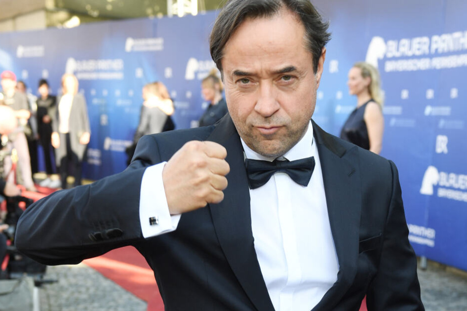 Jan Josef Liefers, Schauspieler, kommt zur Verleihung des Bayerischen Fernsehpreises ins Prinzregententheater in München.