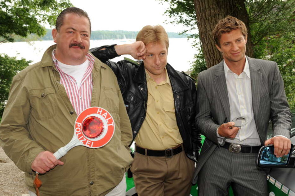 Joseph Hannesschläger (als Korbinian Hofer, l-r), Max Müller (als Michael Mohr) und Igor Jeftic (als Sven Hansen) standen auch beim Winterspecial zusammen vor der Kamera. (Archivbild)
