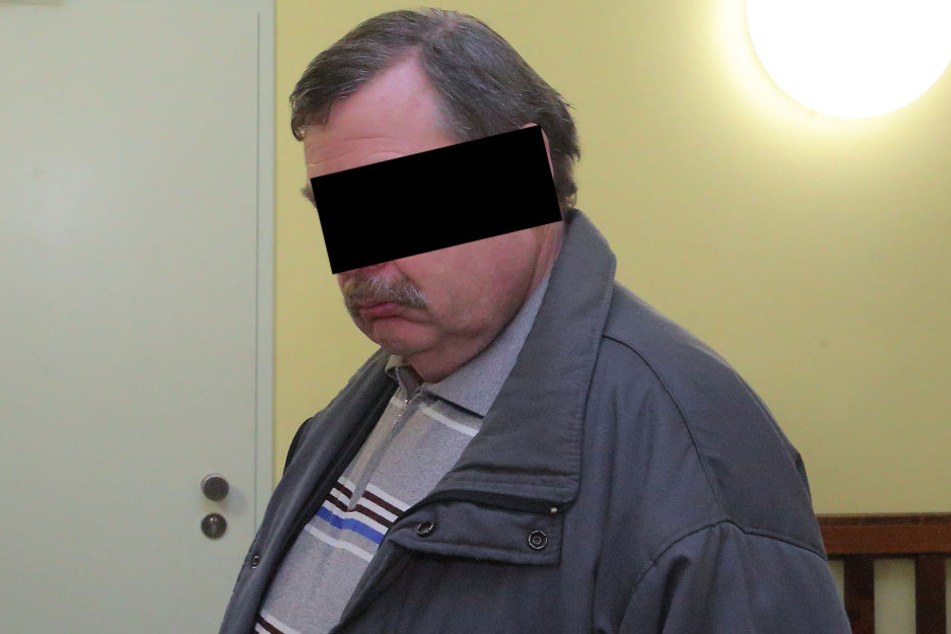 Biss vor Wut zu: Thomas K. (50) musste vor Gericht.