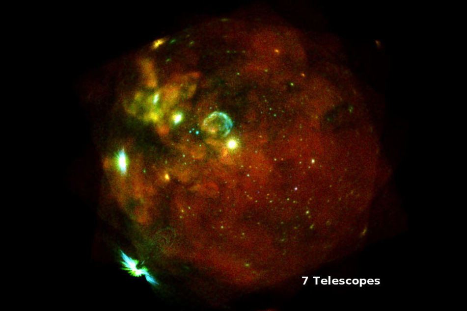 800 Millionen Lichtjahre entfernt: Deutsches Röntgenteleskop liefert erste Bilder