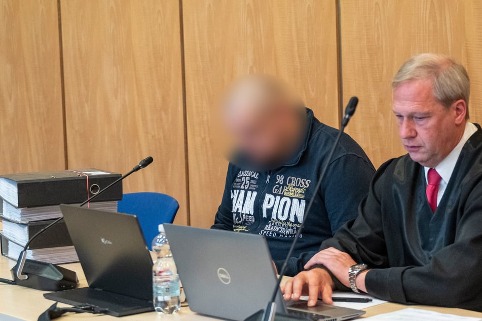 Erdrosselt und missbraucht: Lebenslange Haft für THW-Mörder