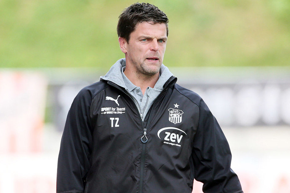 Auch Zwickaus Trainer Torsten Ziegner war von der Zuschauerzahl wenig begeistert.