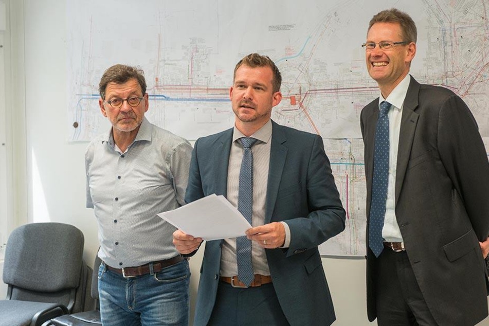 Ist fachlich für die Pläne
der Stadt verantwortlich:
Baubürgermeister
Raoul Schmidt-Lamontain
(40, Grüne, Mi.).