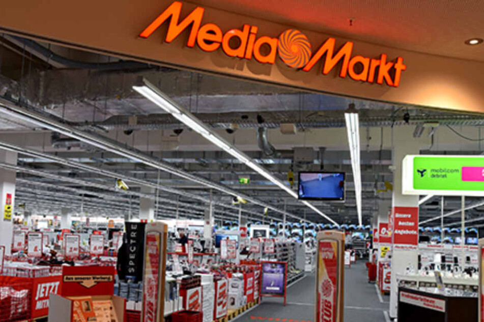 Mediamarkt Schwabach Diesen Genialen Tv Bekommst Du Nur Heute Fur 444 Euro Tag24
