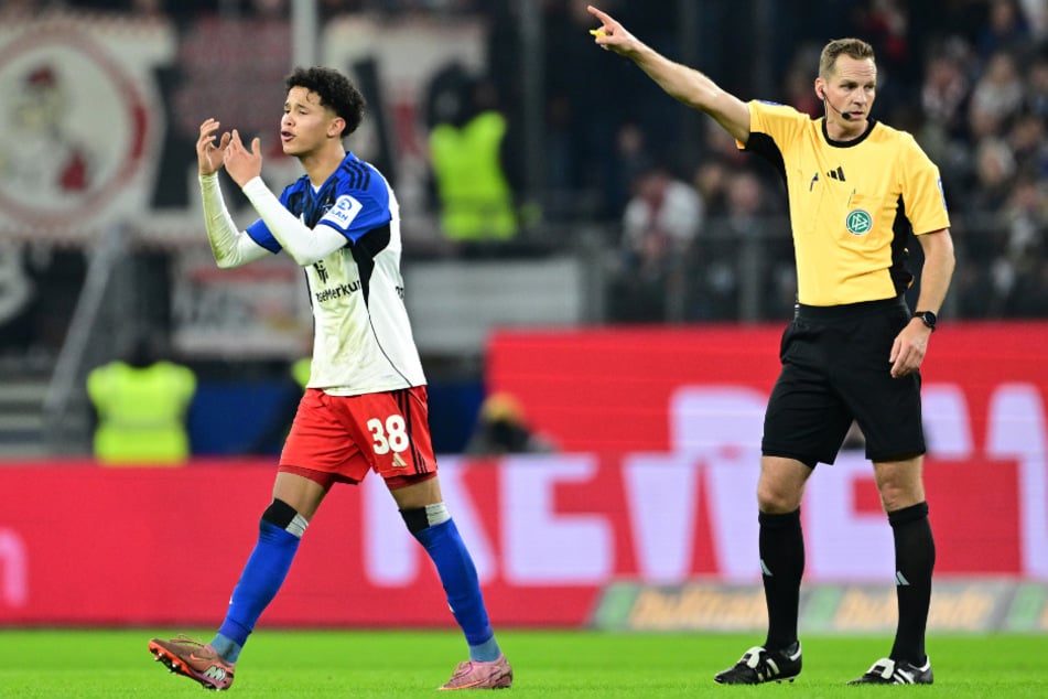 Der junge Norweger ärgerte sich am meisten über seinen unnötigen Platzverweis in der Schlussphase.