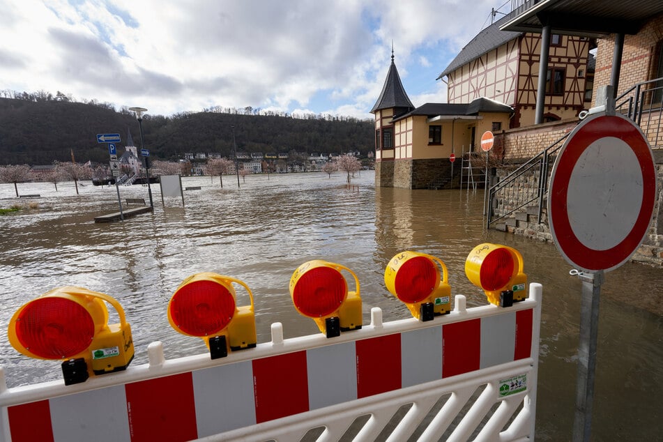 Große Gefahr: Starkregen bedroht jedes zehnte Wohnhaus in NRW