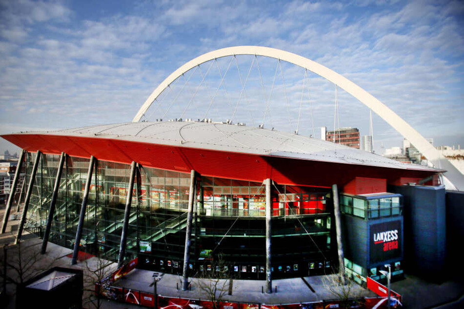 Die Kölner Lanxess-Arena fast 18.000 Zuschauer.