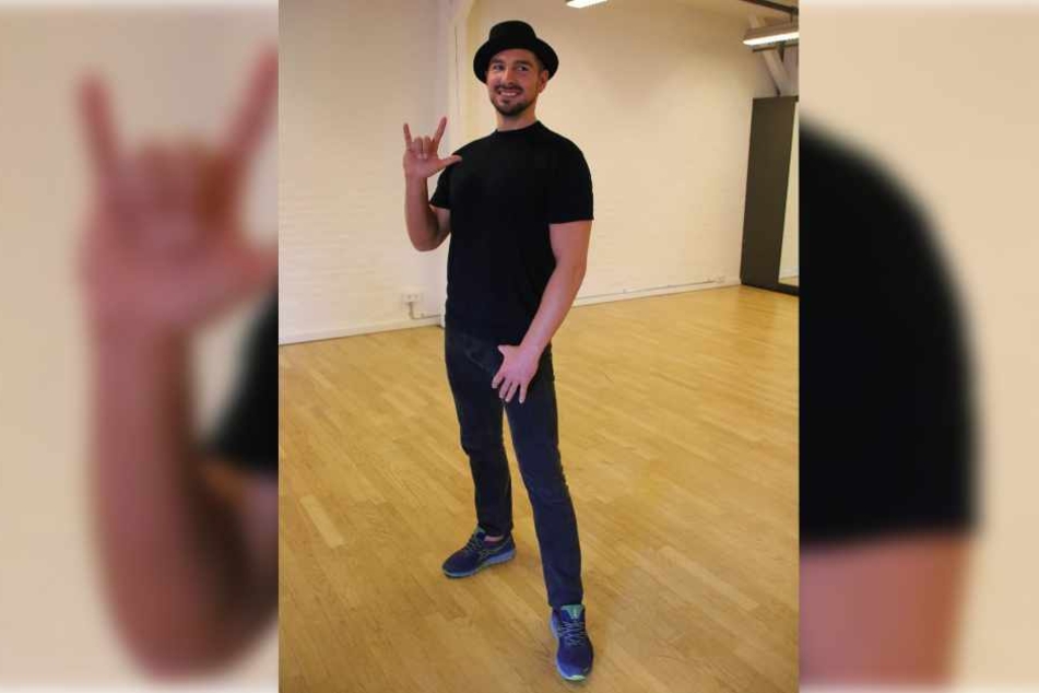 Der 40-jährige Schauspieler ist gehörlos.