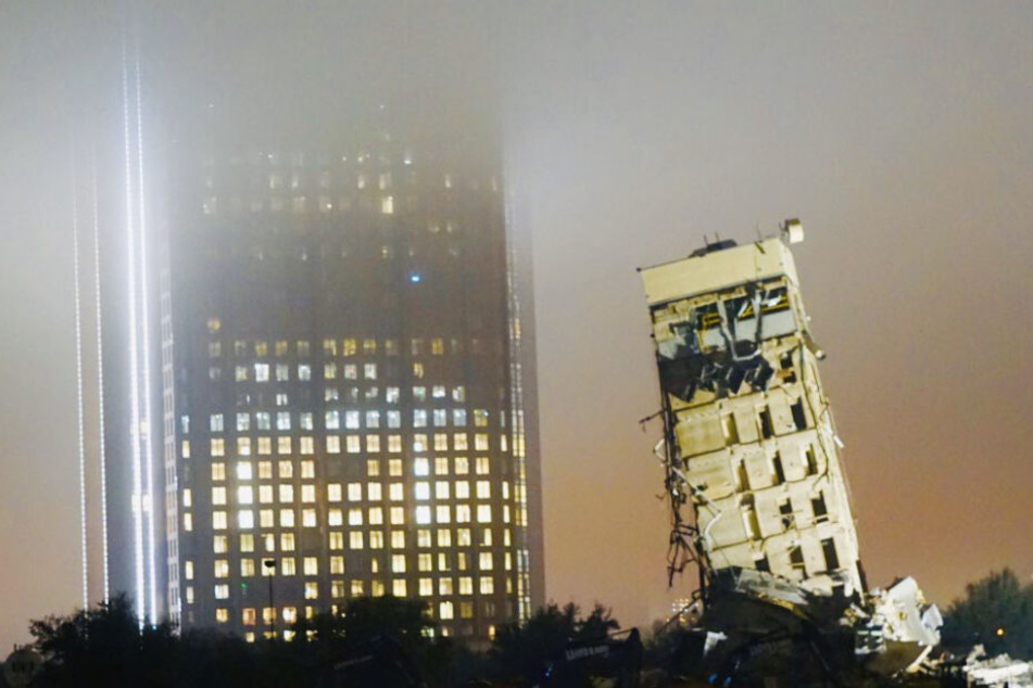 Der "Schiefe Turm von Dallas" machte über die Landesgrenzen hinweg Schlagzeilen.