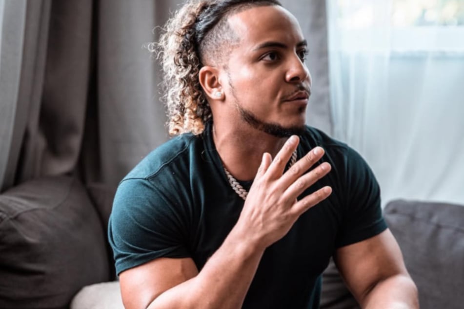 Im Netz präsentierte sich Kaleb Mickens (34) stets als erfolgreicher Geschäftsmann und Unternehmer. Privat hatte er aber wohl eine dunkle Seite.