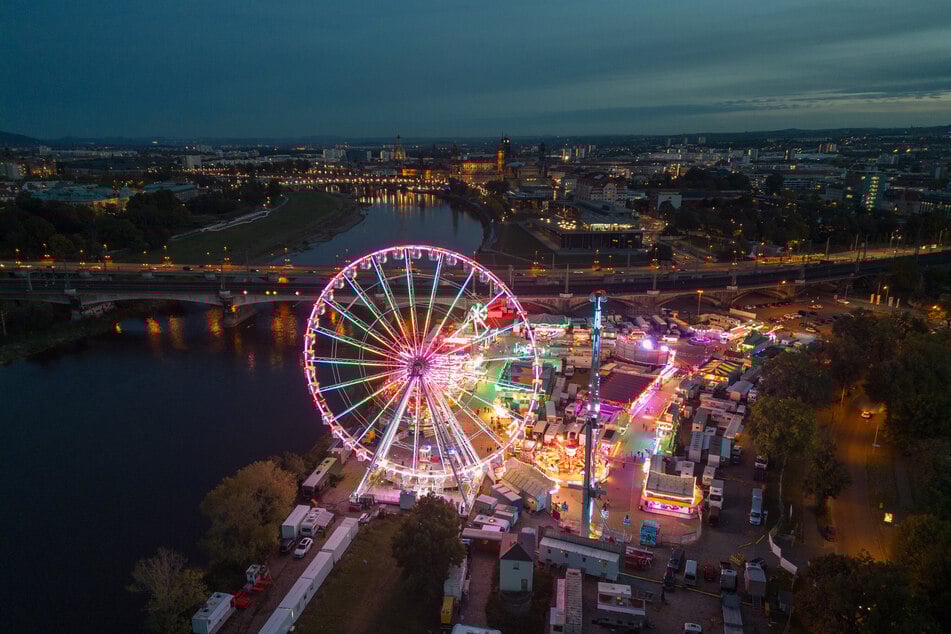 Beim Dresdner Frühlingsvolksfest gibt es eine Osterei-Suche.