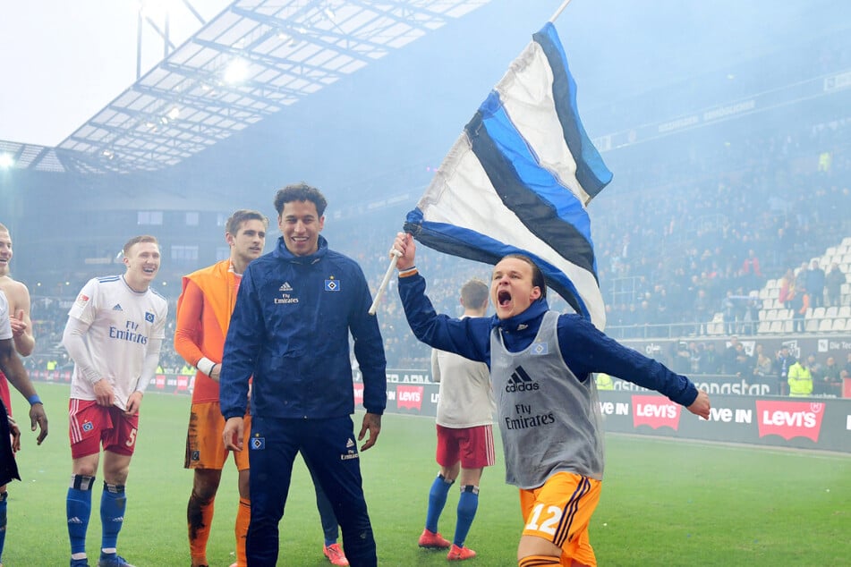 Tom Mickel jubelte 2019 ausgelassen am Millerntor über das 4:0 des HSV.