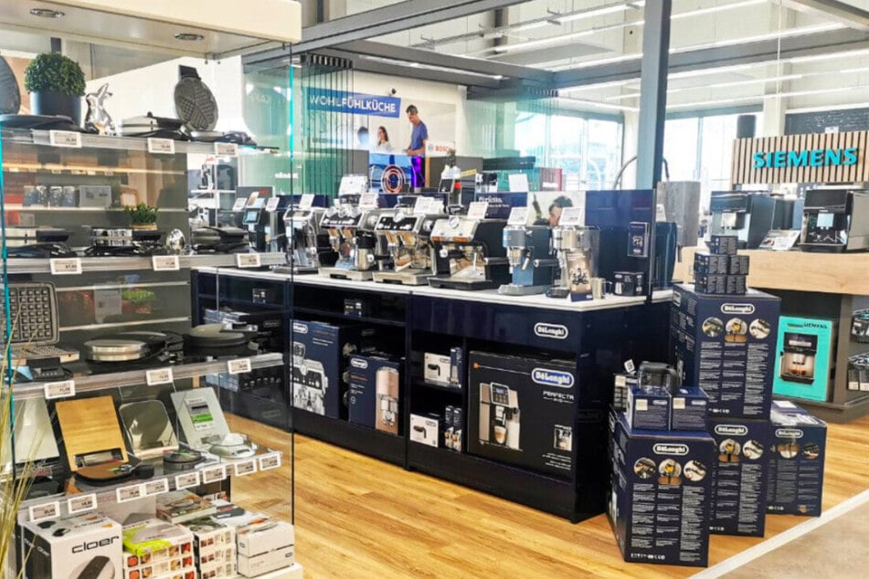 Am Sonntag (22.3.) warten hunderte Angebote bei Euronics XXL in Delbrück.