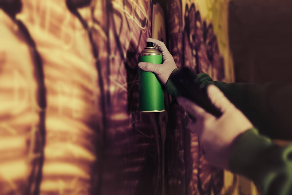 Polizeifeindliche Graffiti in Leipzig: Jetzt ermittelt der Staatsschutz