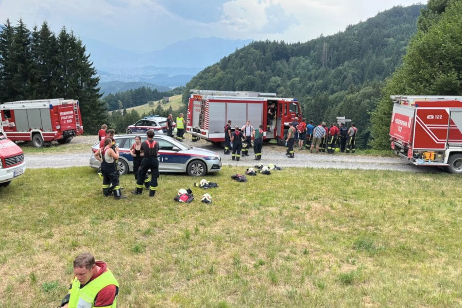 Viele der Einsatzkräfte kannten den verunglückten Mann persönlich: "Da uns ein teils enges persönliches Naheverhältnis mit den Opfern verbindet, stießen wir gestern nicht nur an fachliche, sondern vor allem an emotionale Grenzen."