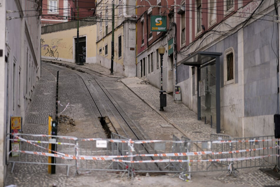 Blick auf den Abgesperrten Unfallort am Freitag.