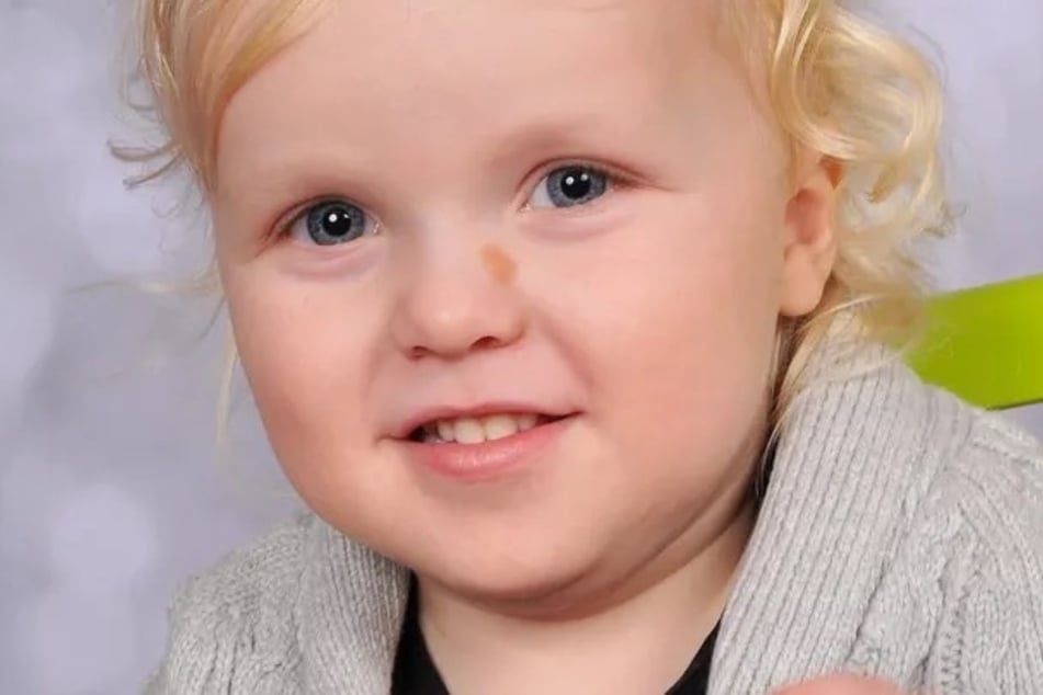 Jude Platts (†5) zmarł zaledwie 24 godziny po rozpoznaniu zapalenia opon mózgowych.