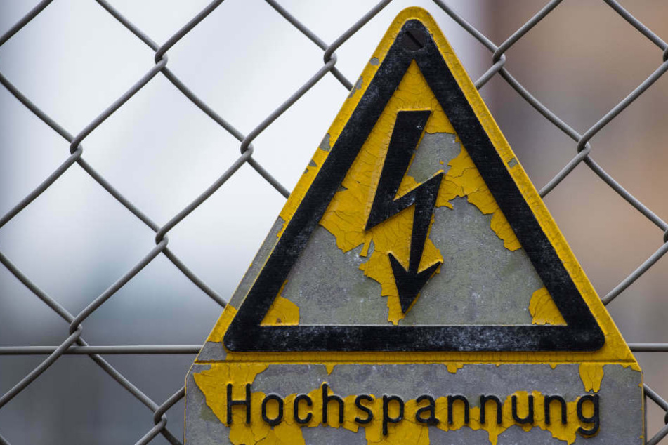 Mehrere Haushalte waren am Donnerstagmorgen ohne Strom. (Symbolbild)