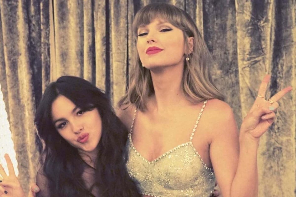 Olivia (l.) and Taylor were quite friendly in the public eye when the former hit the music scene in 2021.