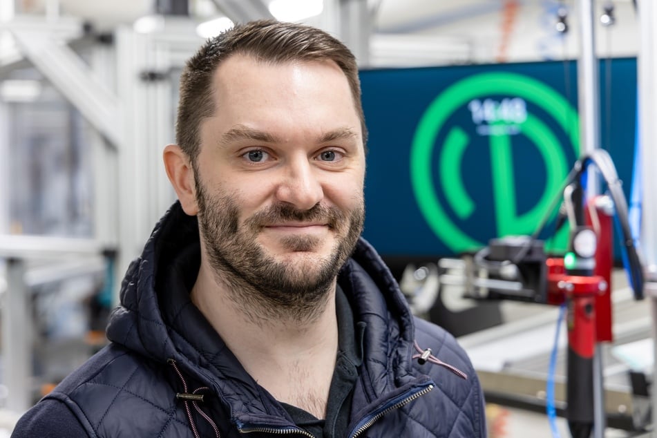 Produktionsleiter Erik Borchardt (31) will Motoren "mit Seele" bauen.