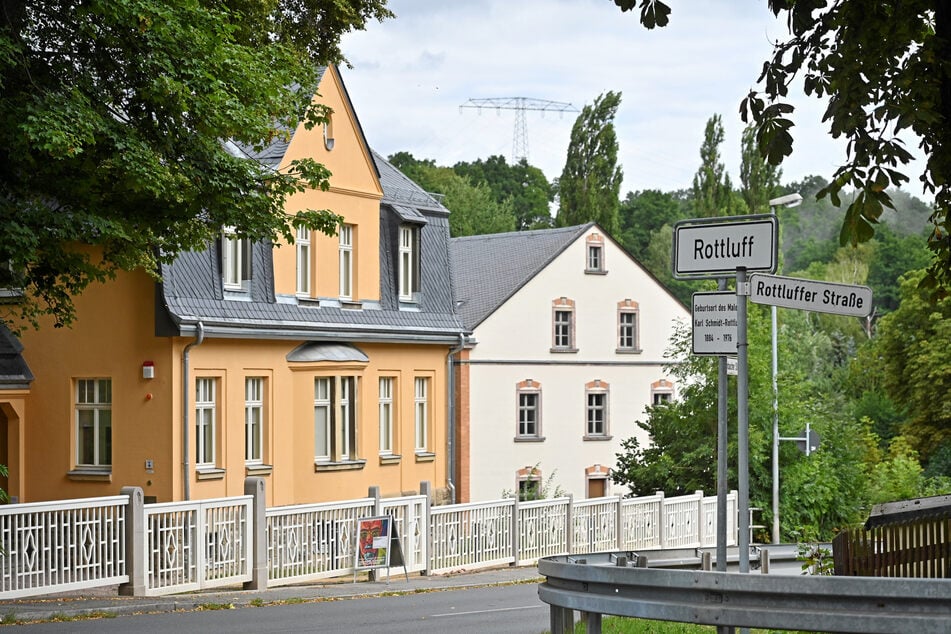 Das frühere Wohnhaus von Karl Schmidt-Rottluff neben der Mühle: Verborgene Bauschäden trieben die Sanierungskosten nach oben.