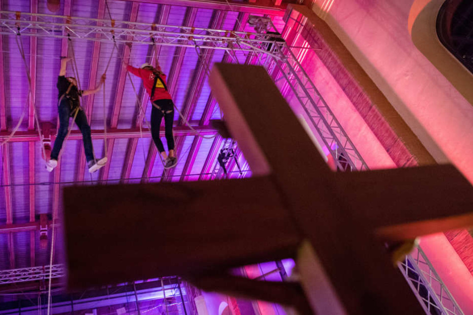 Noch bis 22. Oktober können Kletterbegeisterte sich in der Kirche austoben.