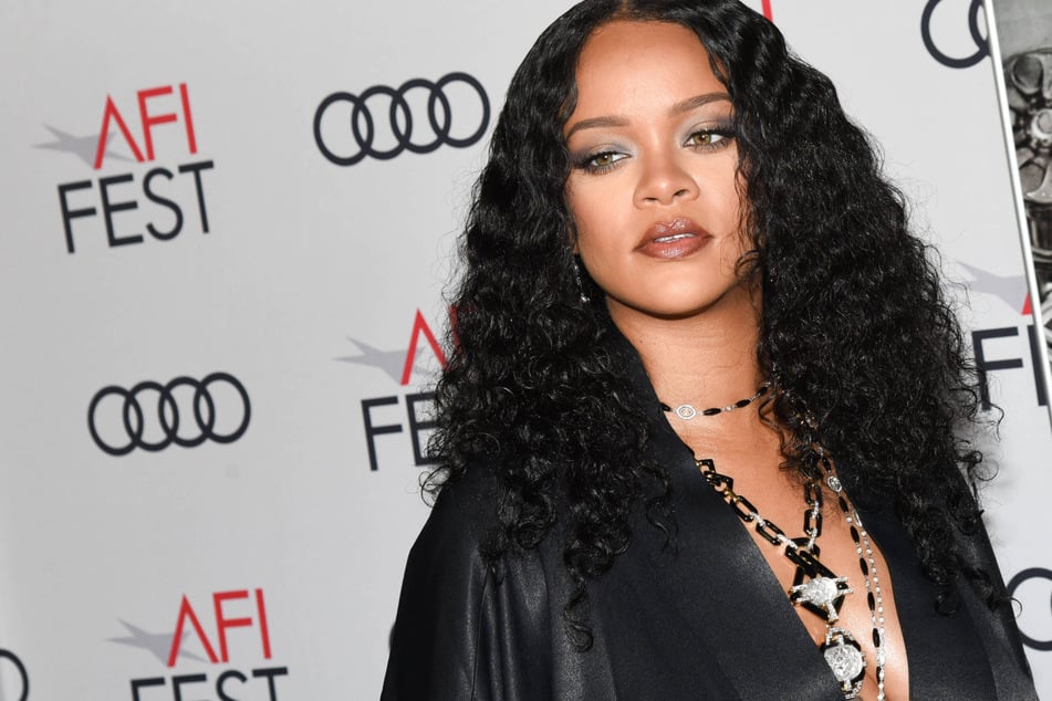 Rihanna released another sexy lingerie piece from her Valentine's Day-themed Savage x Fenty collection