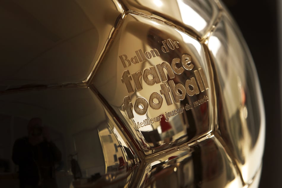 Der "Ballon d'Or" (Goldene Ball), die Auszeichnung für den Weltfußballer des Jahres.