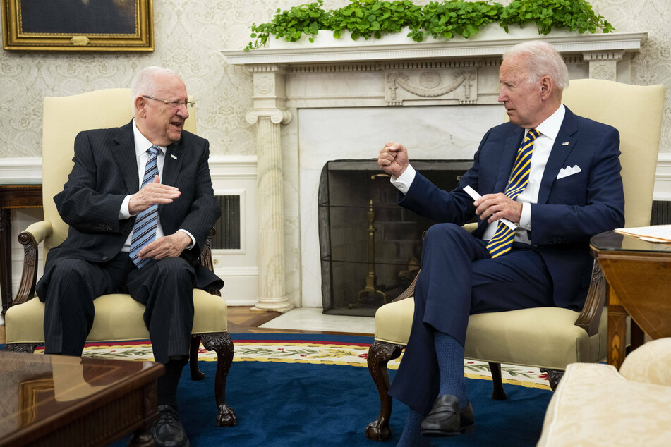 Joe Biden (r.) met with outgoing Israeli President Reuven Rivlin at the White House on Monday.