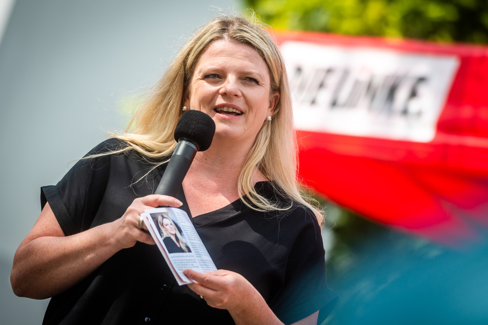 OB-Kandidatin Susanne Schaper (42, Linke) stellte am Montag ihr Wahlprogramm in der Innenstadt vor.