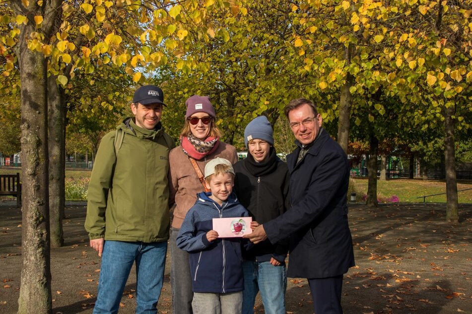 Die Hamburger Familie verbringt aktuell ihren Urlaub in Magdeburg.