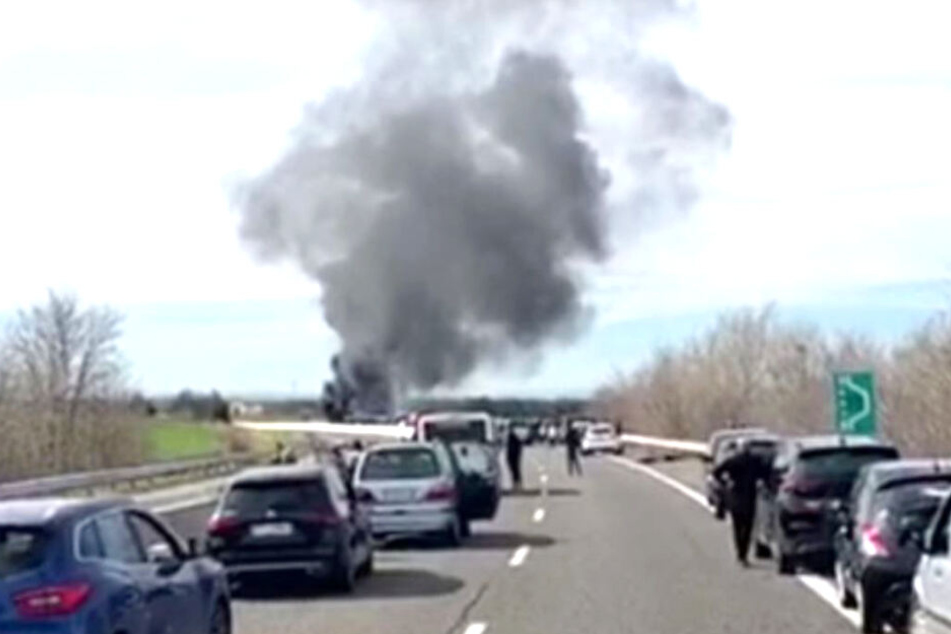 Die Bari-Fans waren auf dem Weg zum Spieler nach Cavese. Die Lecce-Anhänger reisten zur Partie gegen den AS Rom.