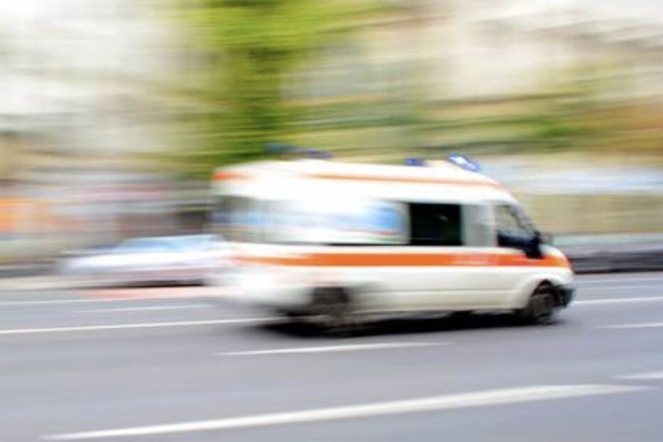 Insgesamt wurden fünf Personen verletzt und mussten im Krankenhaus behandelt werden.