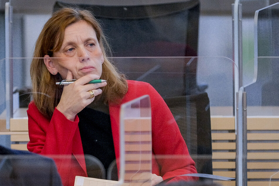 Bildungsministerin: Schüler brauchen nach Lockdown psychologische Hilfe
