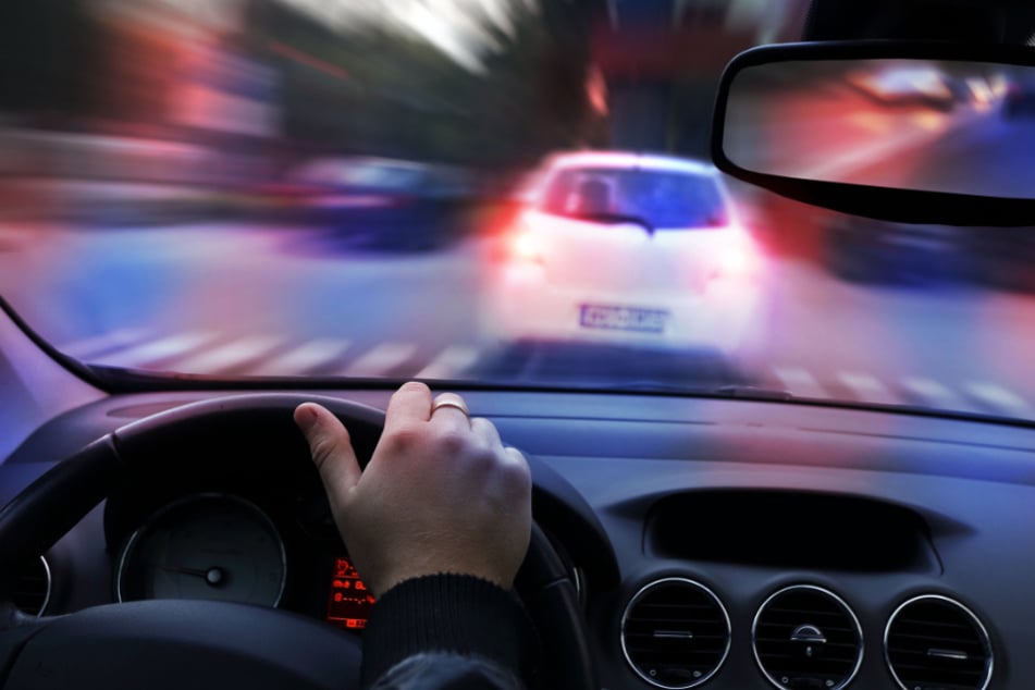 Mit bis zu 150km/h raste der Mann durch München, um der Polizei zu entkommen. (Symbolbild)