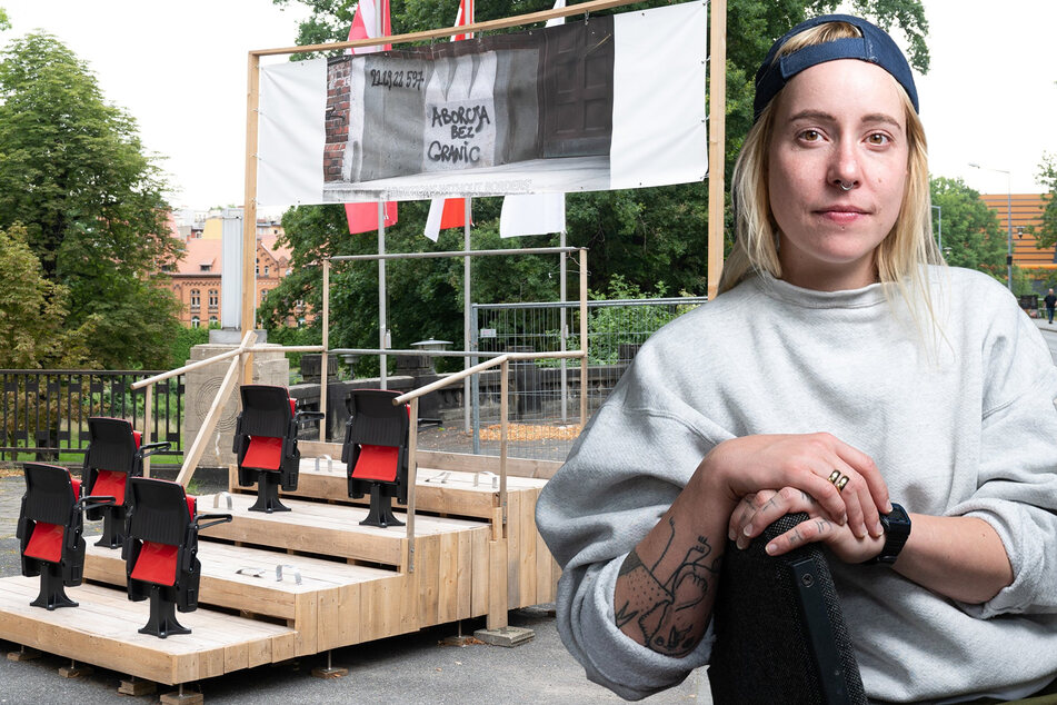 Gericht muss über Installation entscheiden: Provokante Kunst an der Grenzbrücke