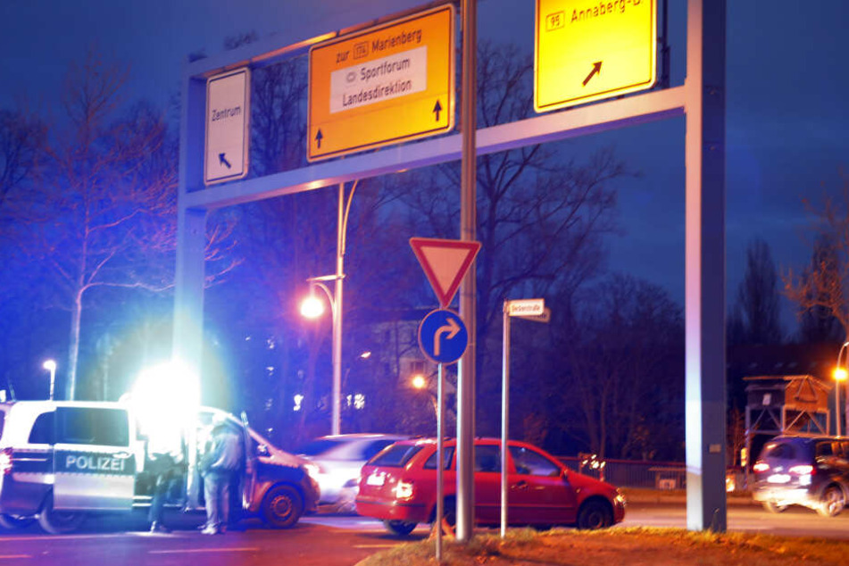 Auf der Reichsstraße, Ecke Beckerstraße passierte der Unfall.