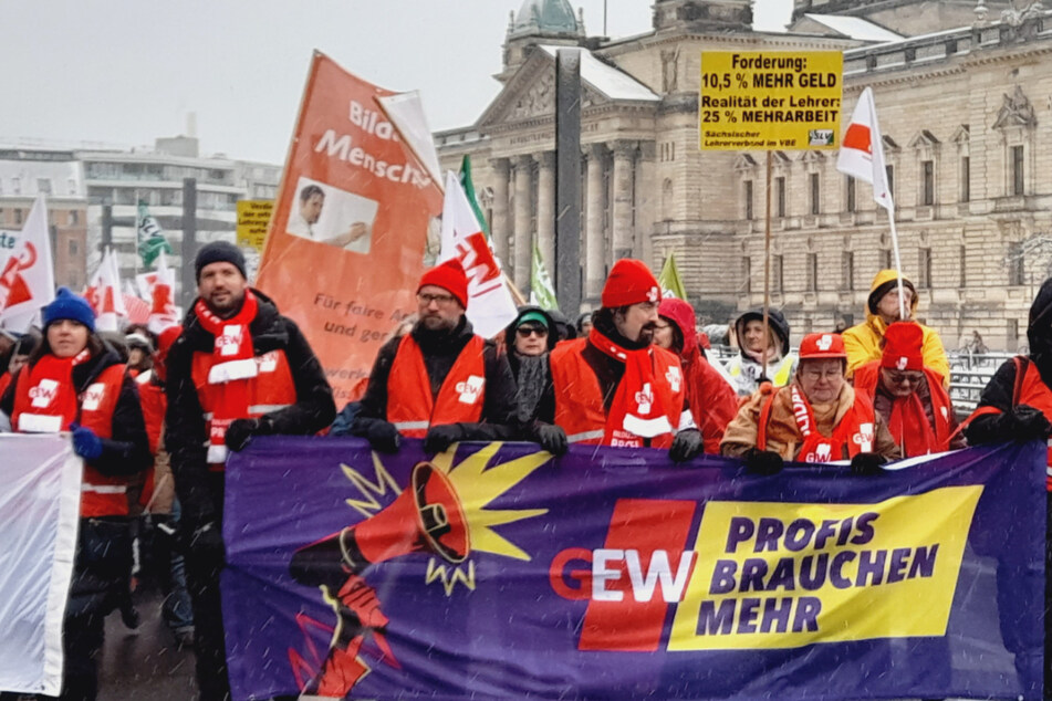Nächster Lehrer-Streik am Nikolaustag: "Großes Finale der Arbeitskampf-Maßnahmen"