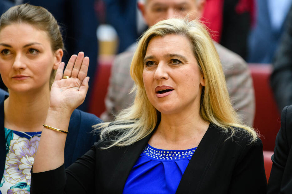 Melanie Huml (CSU), Gesundheitsministerin von Bayern, bei ihrer Vereidigung: Sie will nun eine Schutzkampagne gegen sexuell übertragbare Krankheiten starten. (Archivbild)