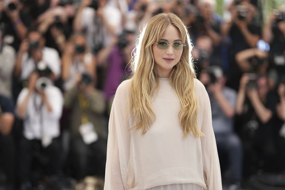 Jennifer Lawrence (34) sprach über die Herausforderung, ein Kind zu haben.