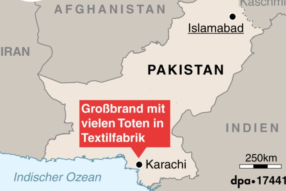 258 Personen starben bei dem Feuer in einer Textilfabrik im pakistanischen Karachi.