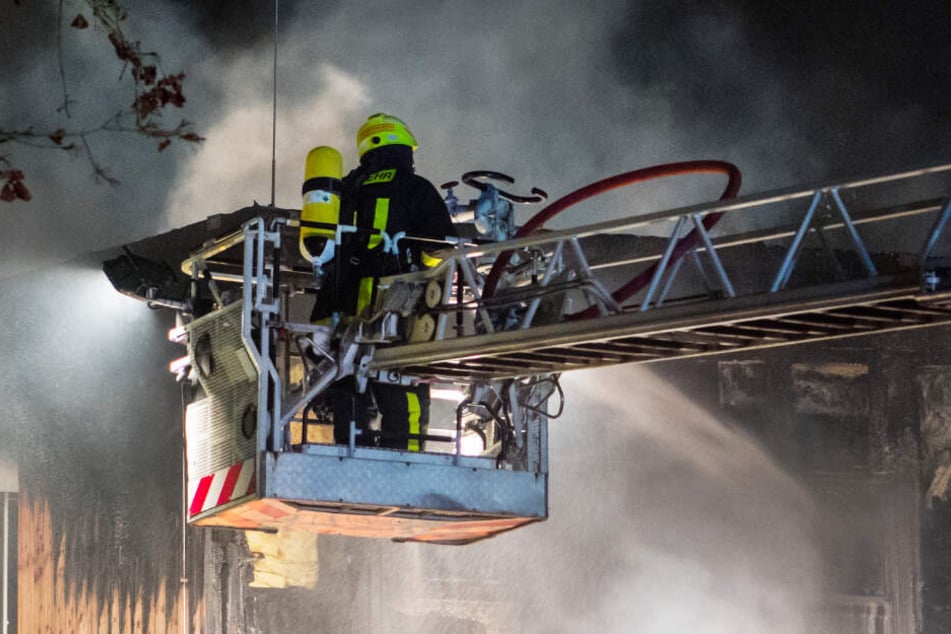 Die Serie der brennenden Holzbauten endete mit dem Brand einer Kita in Frankfurt-Dornbusch.