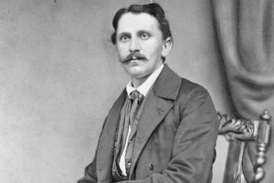 Das Werk des Loschwitzer Fotografen August Kotzsch (1836-1910) soll digital aufbereitet werden.