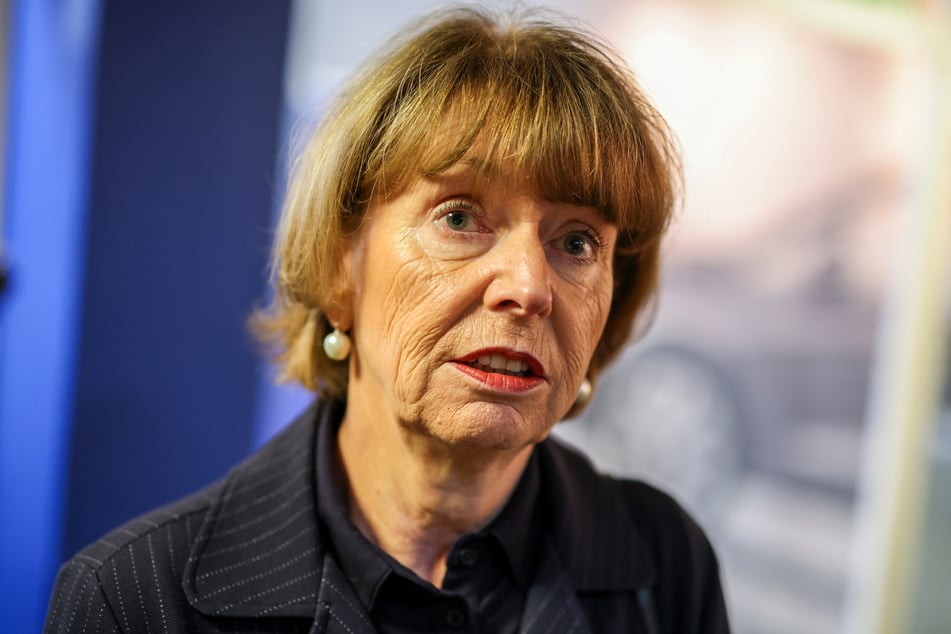 Kölns Oberbürgermeisterin Henriette Reker (68, parteilos) hält von den Plänen des Stadtrats nicht viel.