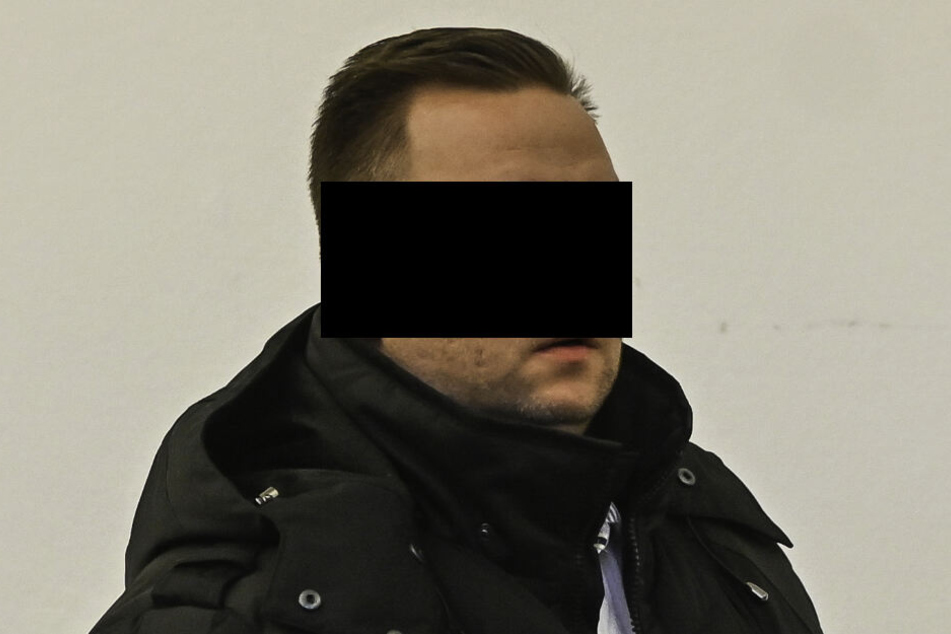 Uwe K. (40) fuhr neunmal zu den verängstigten Senioren bevor die Polizei ihn schnappte.