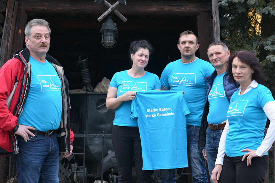 Wollen ein Wörtchen mitreden: Vorsitzender Lutz Hörnig (56, v.l.), Yvonne Bachmann (46), Steffen Richter (45), Steffen Barth (58) und Carola Hörnig (58). Aktuell hat der Verein 18 Mitglieder.