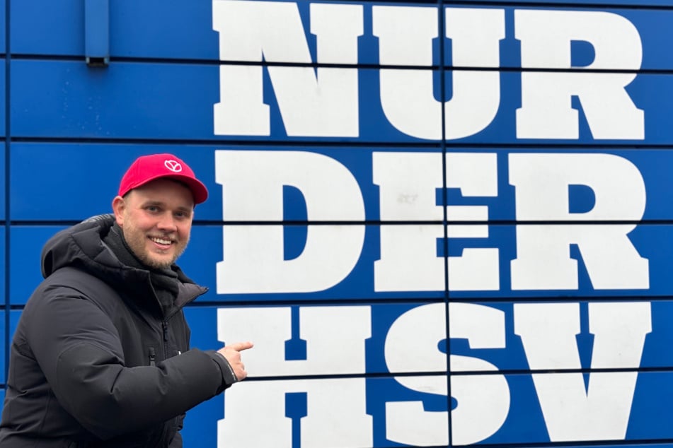 Rothosen-Fan Leif (31) freut sich auf ein brisantes Derby zwischen dem HSV und Werder Bremen.