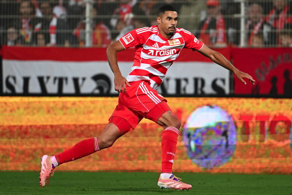 Durch den erfolgreichen Einspruch der FIFA bleibt Danilho Doekhi für die Niederlande spielberechtigt.